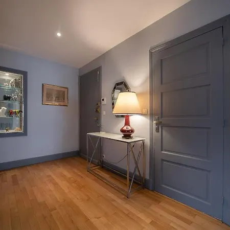 L'anthracite - Proche Opera & Centre-ville Appartement
