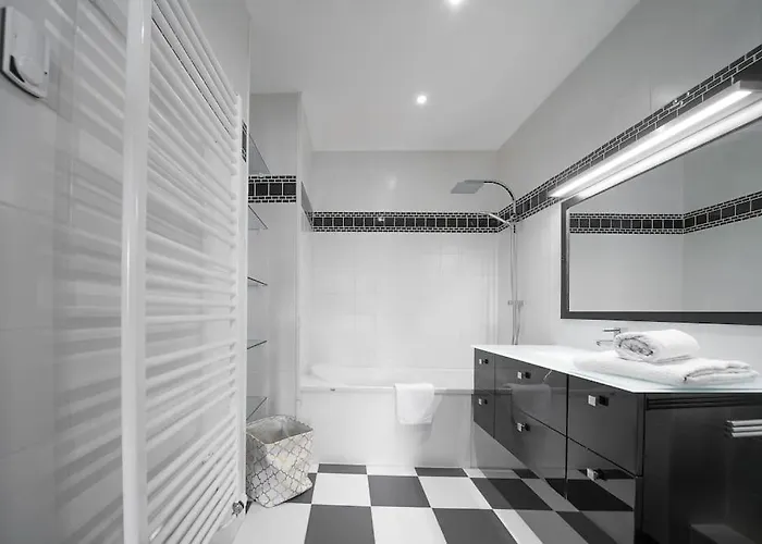 Апартаменты L'anthracite - Proche Opera & Centre-ville *